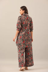 Women Cotton Blend Kurta Palazzo Set